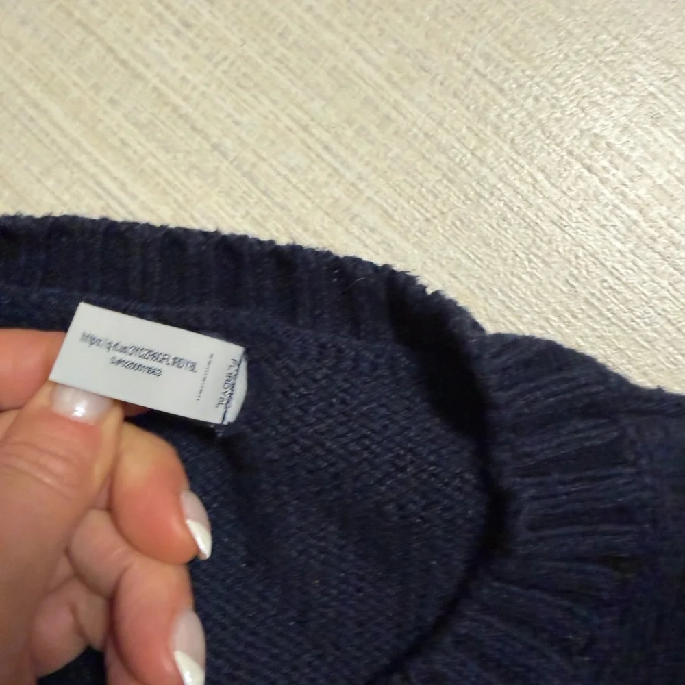 Ralph Lauren woman’s bear flag sweater - Picture 5 of 5